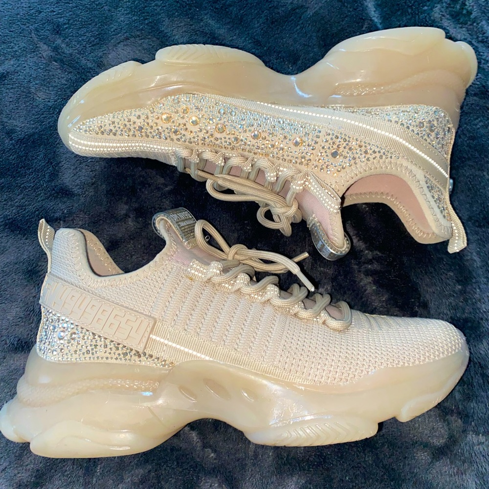 STEVE MADDEN MAXIMA BLUSH